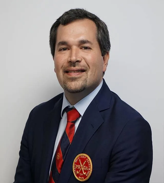 Fernando Herrera, Board Member Image